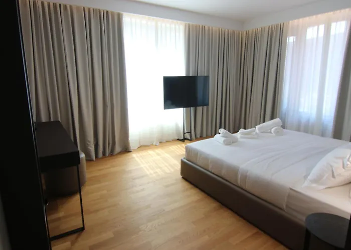 Boutique Adelar טיראנה