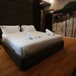 Boutique Adelar تيرانا