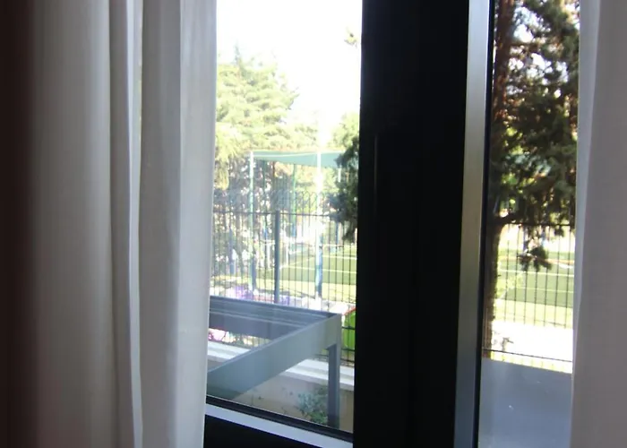 Boutique Adelar * Тирана