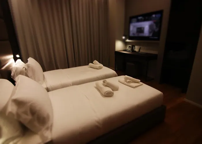 Отель Boutique Adelar Тирана