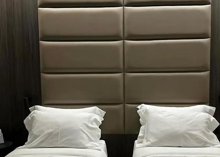 Boutique Adelar Otel *